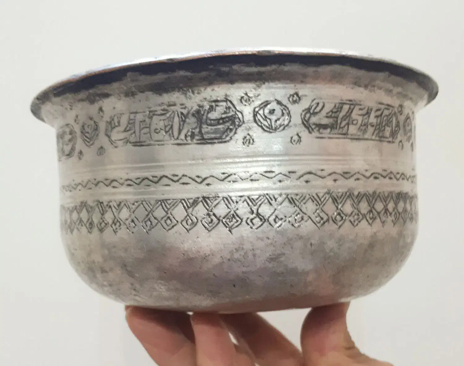 گلدان، ظروف مسی قدیمی، گردسوز، خاویارخوری|صنایع دستی و سایر لوازم تزئینی|تهران, سلسبیل جنوبی|دیوار