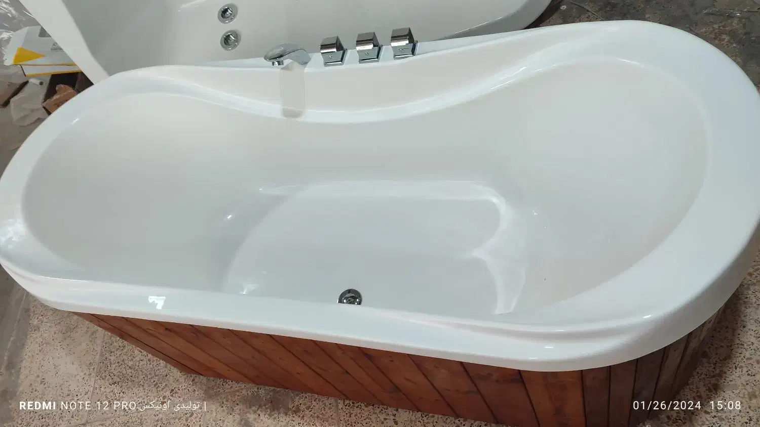 وان معمولی فایبر گلاس کلاسیک|لوازم حمام|رشت, شهرک قدس|دیوار