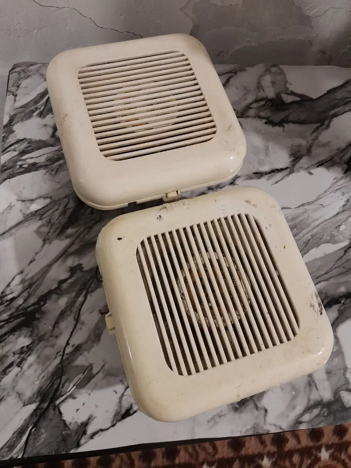 تهویه پلاستیکی ۱۵ در ۱۵|پنکه و تصفیه‌کنندهٔ هوا|ارومیه, |دیوار