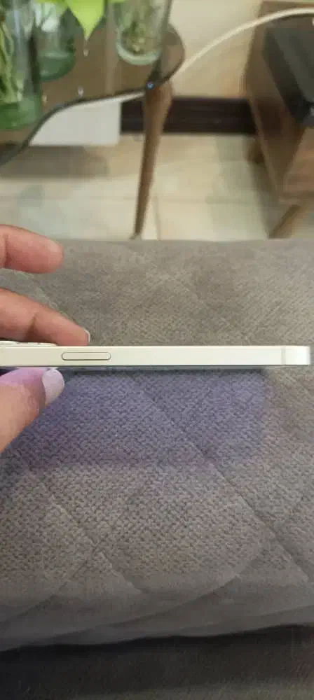 فروش ایفون 13miniمشکل دارد|موبایل|زرقان, |دیوار