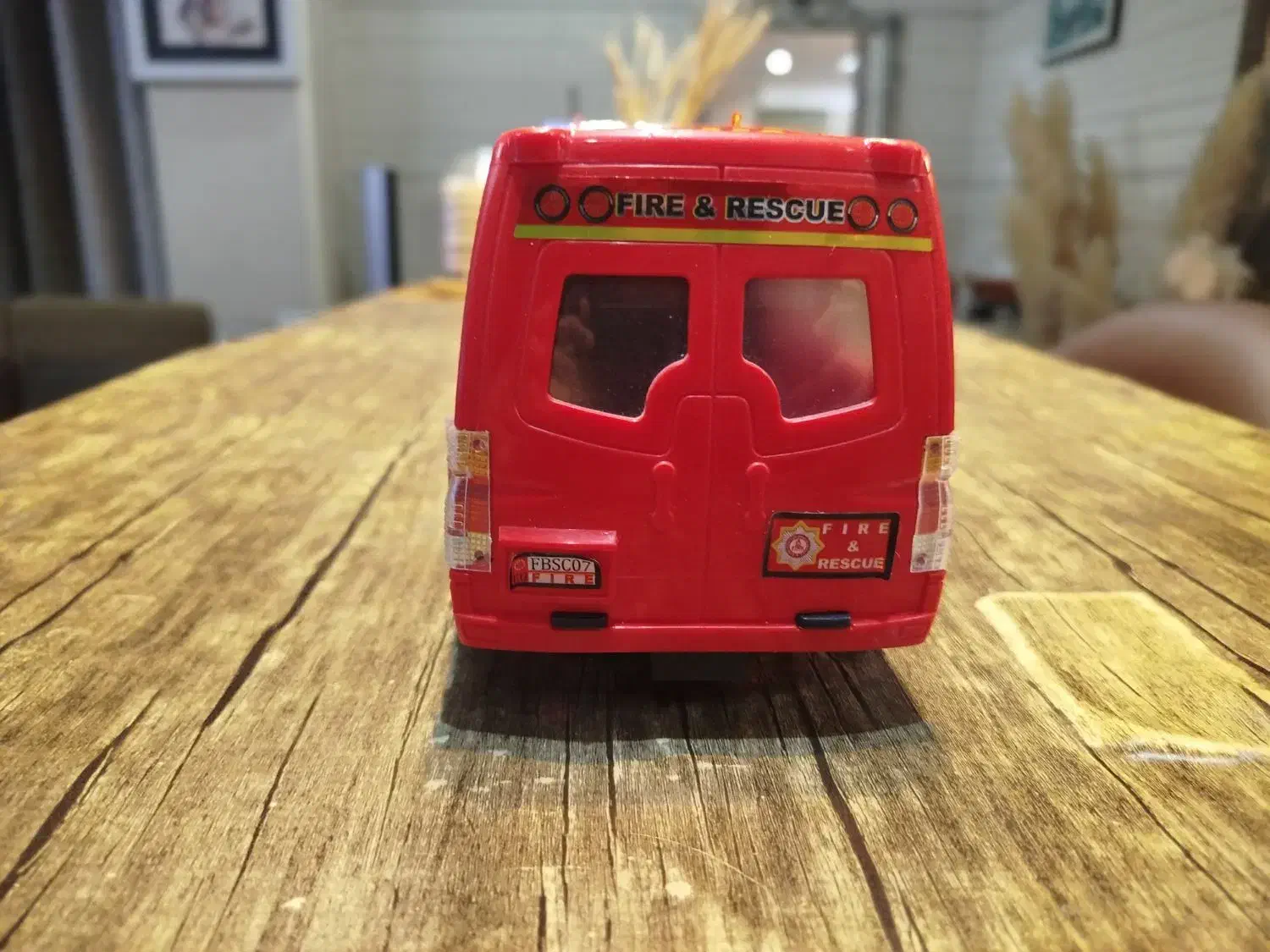 تعدادی اسباب بازی ماشین در حدنو|اسباب‌بازی بچه|تهران, ایرانشهر|دیوار