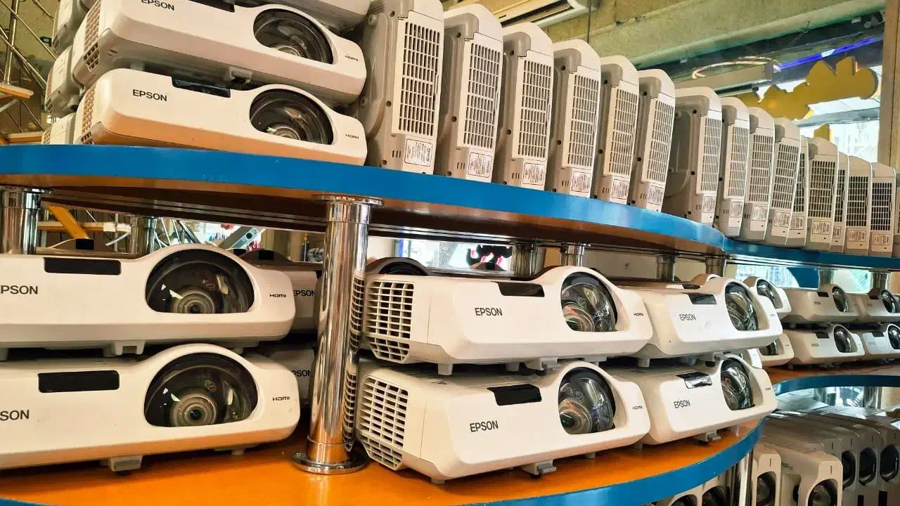 تجربه سینما در خانه با پروژکتور اپسون|تلویزیون و پروژکتور|تهران, ایرانشهر|دیوار