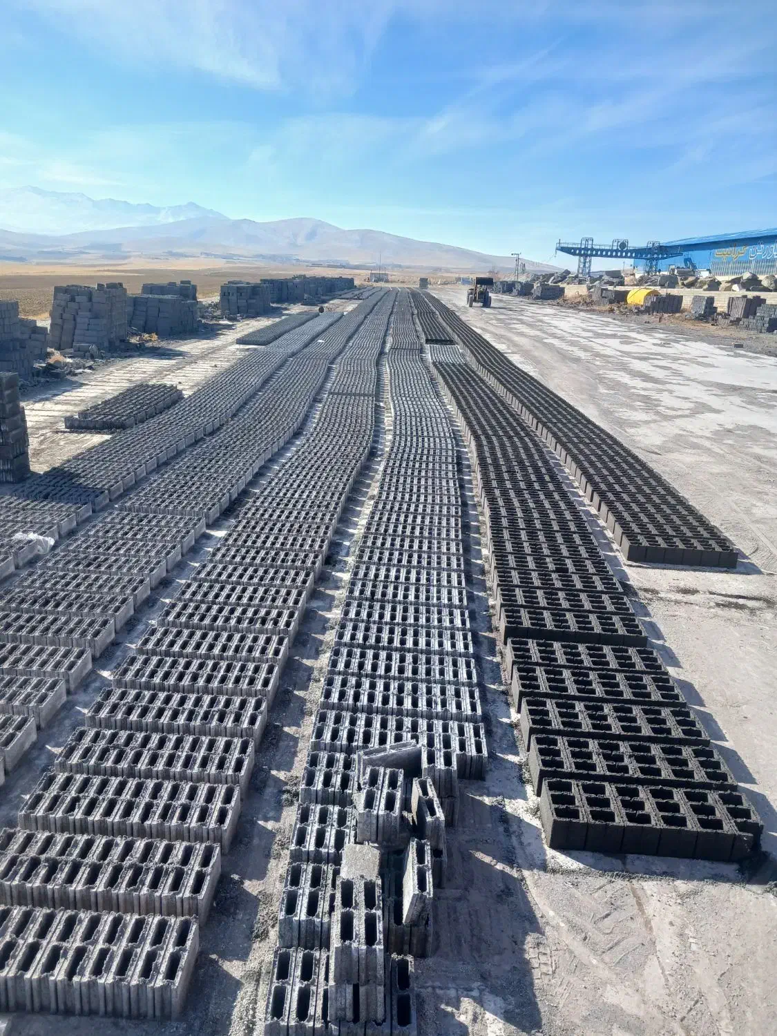 بلوک سیمانی و پوکی مجید|عمدهفروشی|کرمانشاه, |دیوار