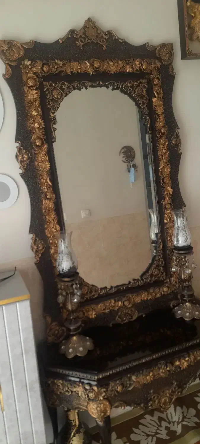 آینه کنسول همراه باشمعدانی|آرایشگاه و سالن‌های زیبایی|معصومیه, |دیوار