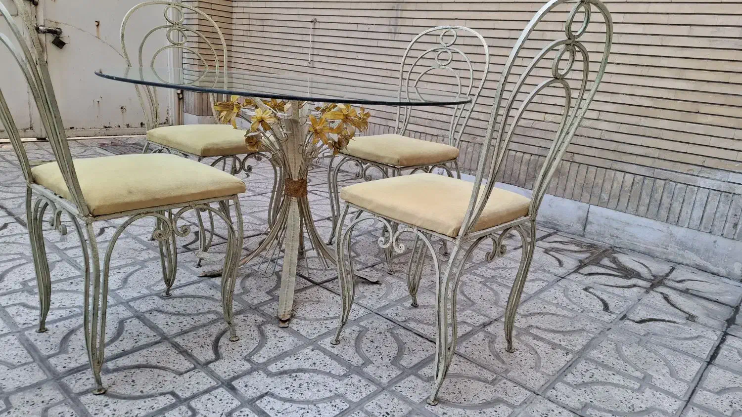 میز نهارخوری|میز و صندلی غذاخوری|مشهد, شهید مطهری|دیوار