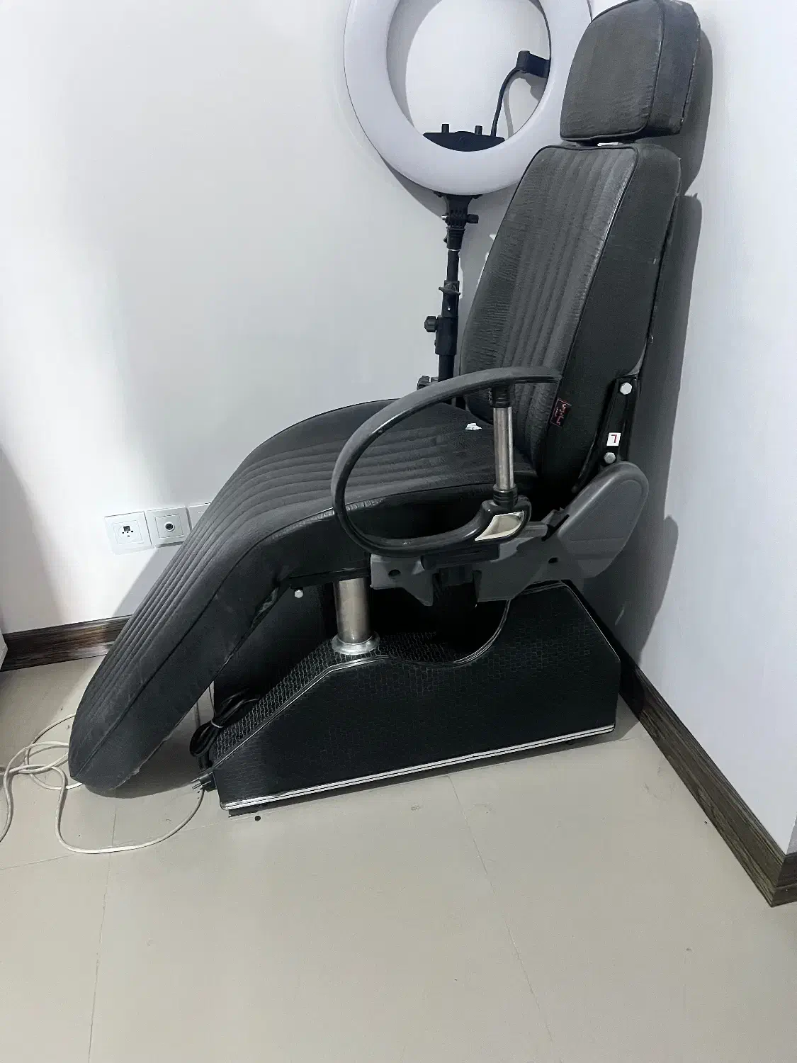 صندلی ارایشگاه|آرایشگاه و سالنهای زیبایی|ساری, |دیوار