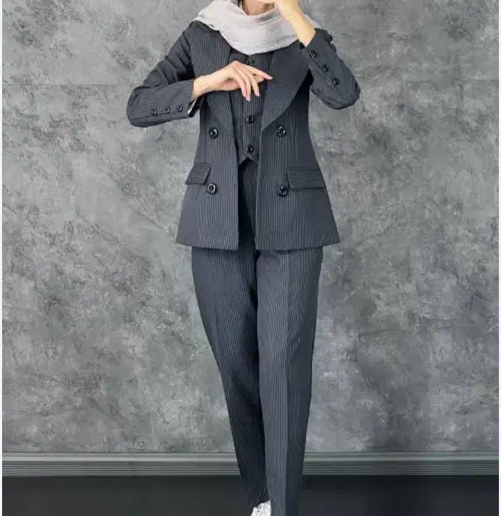 ست کت و شلوار و جلیقه|لباس|سبزوار, سجاد|دیوار