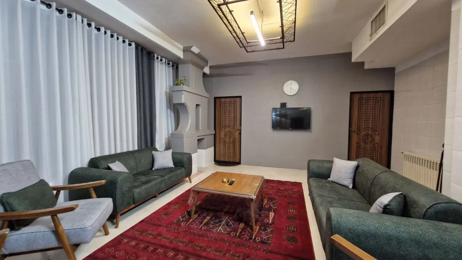 واحد مبله مرکز تهران فول تجهیزات|اجارهٔ کوتاهمدت آپارتمان و سوئیت|تهران, بلوار کشاورز|دیوار