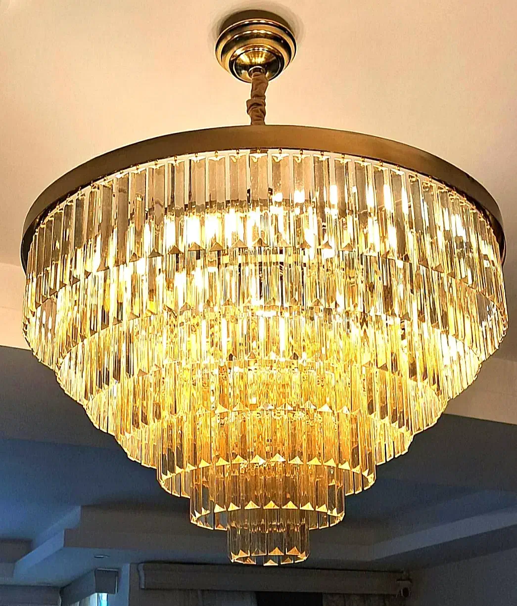 کارخانه لوسترسارینا(طبقاتی کریستال وارداتی)|لوستر و چراغ آویز|کرج, حصارک پایین|دیوار