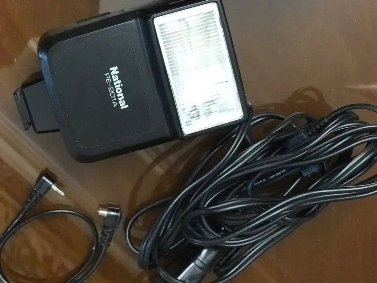 فلاش دوربین|دوربین عکاسی و فیلمبرداری|تبریز, |دیوار