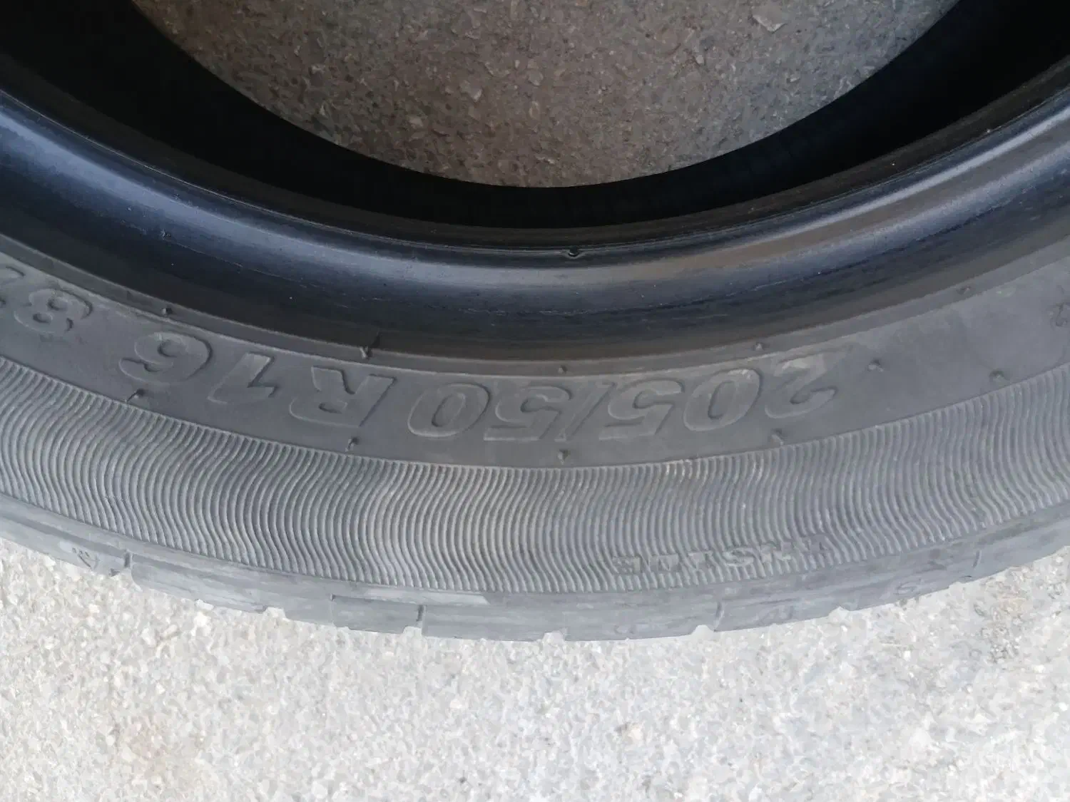 یک جفت لاستیک. 16 50 205. 50 درصد|قطعات یدکی و لوازم جانبی|شیراز, کوی زهرا|دیوار