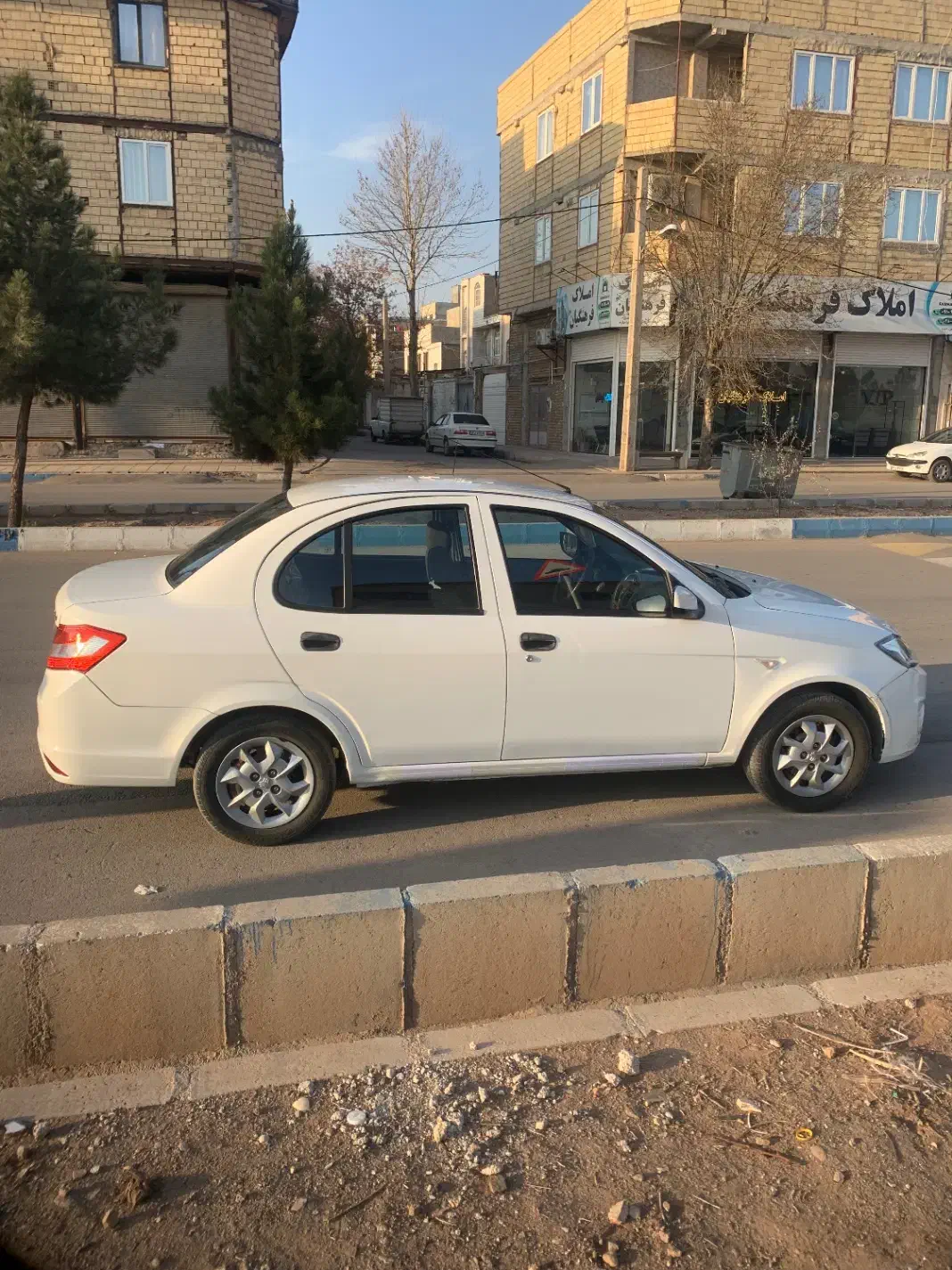 ساینا EX 1401|خودرو سواری و وانت|اقبالیه, |دیوار