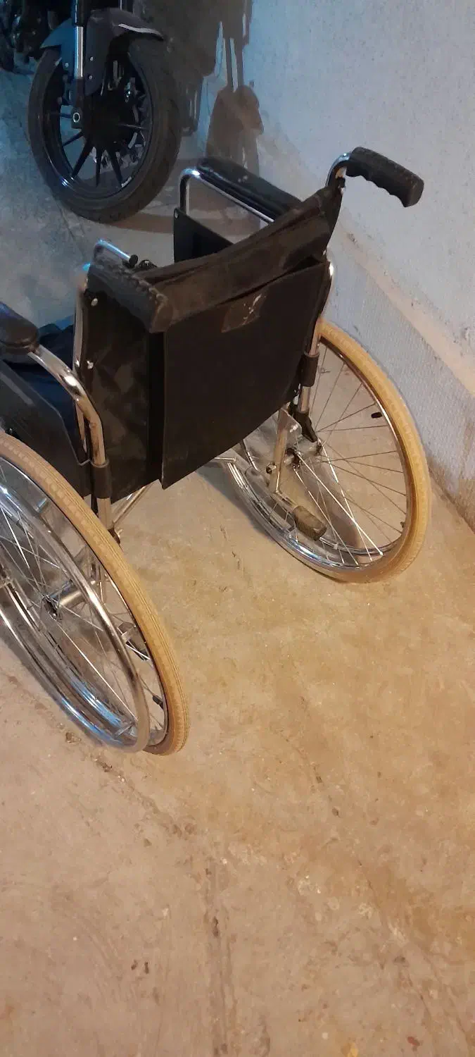 فروش ویلچر|آرایشی، بهداشتی، درمانی|شیراز, معالیآباد|دیوار