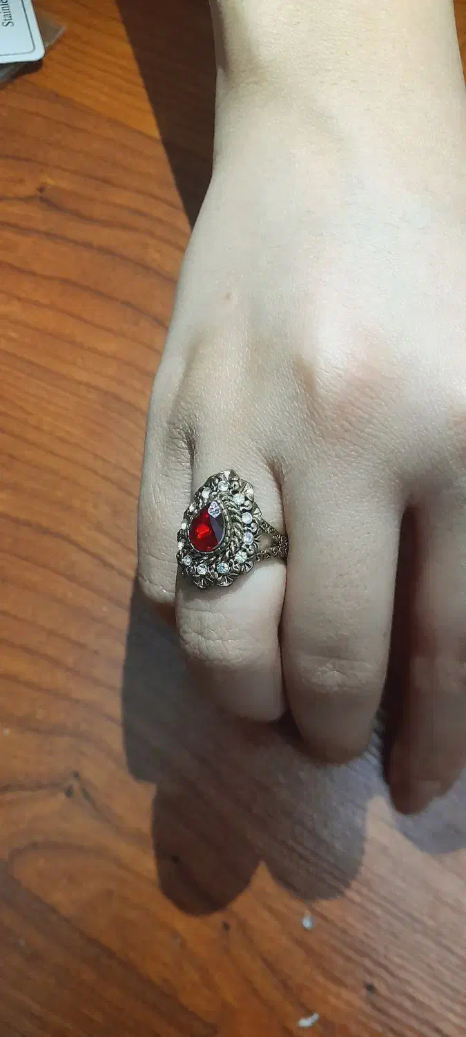 انگشتر زیبا|بدلیجات|پرند, فاز ۵|دیوار