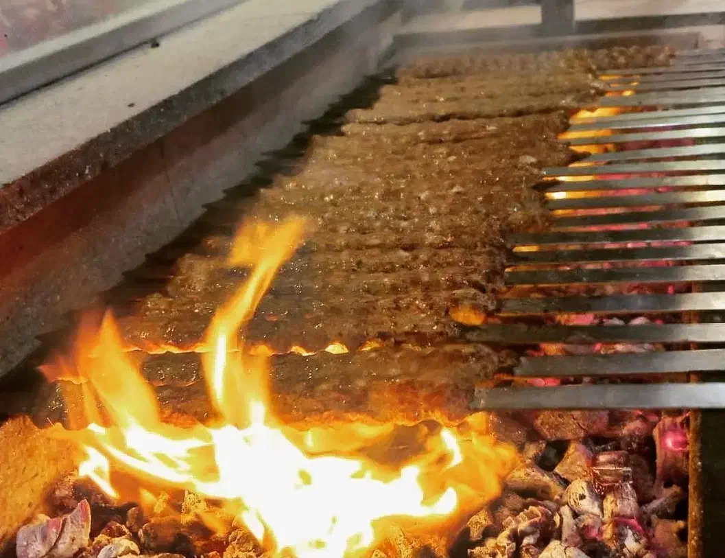 به تعدادی کارگر ساده نیازمندیم|استخدام خدمات فروشگاه و رستوران|دماوند, گیلاوند|دیوار