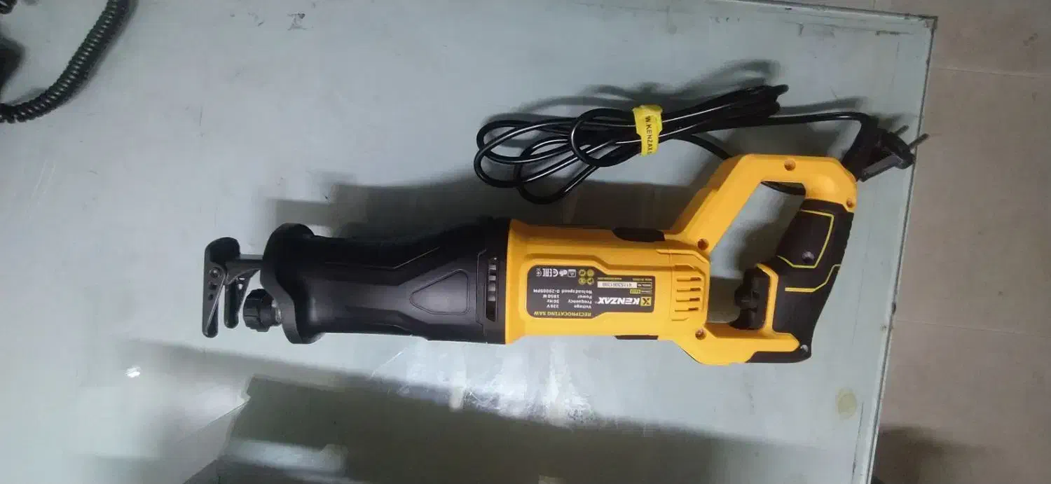 اره افقی بر کنزاکس|ابزارآلات|شیراز, پارک آزادی|دیوار