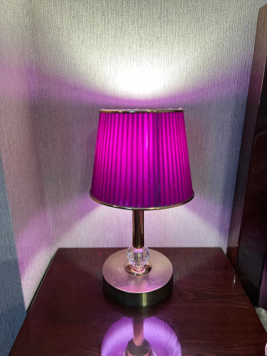 آباژور بنفش|چراغ خواب و آباژور|تهران, تهرانپارس غربی|دیوار