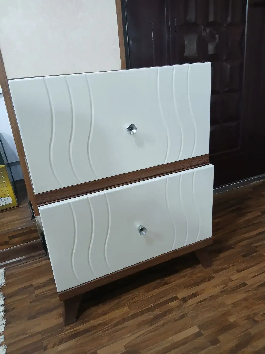 پا تختی|تخت و سرویس خواب|مسجد سلیمان, |دیوار