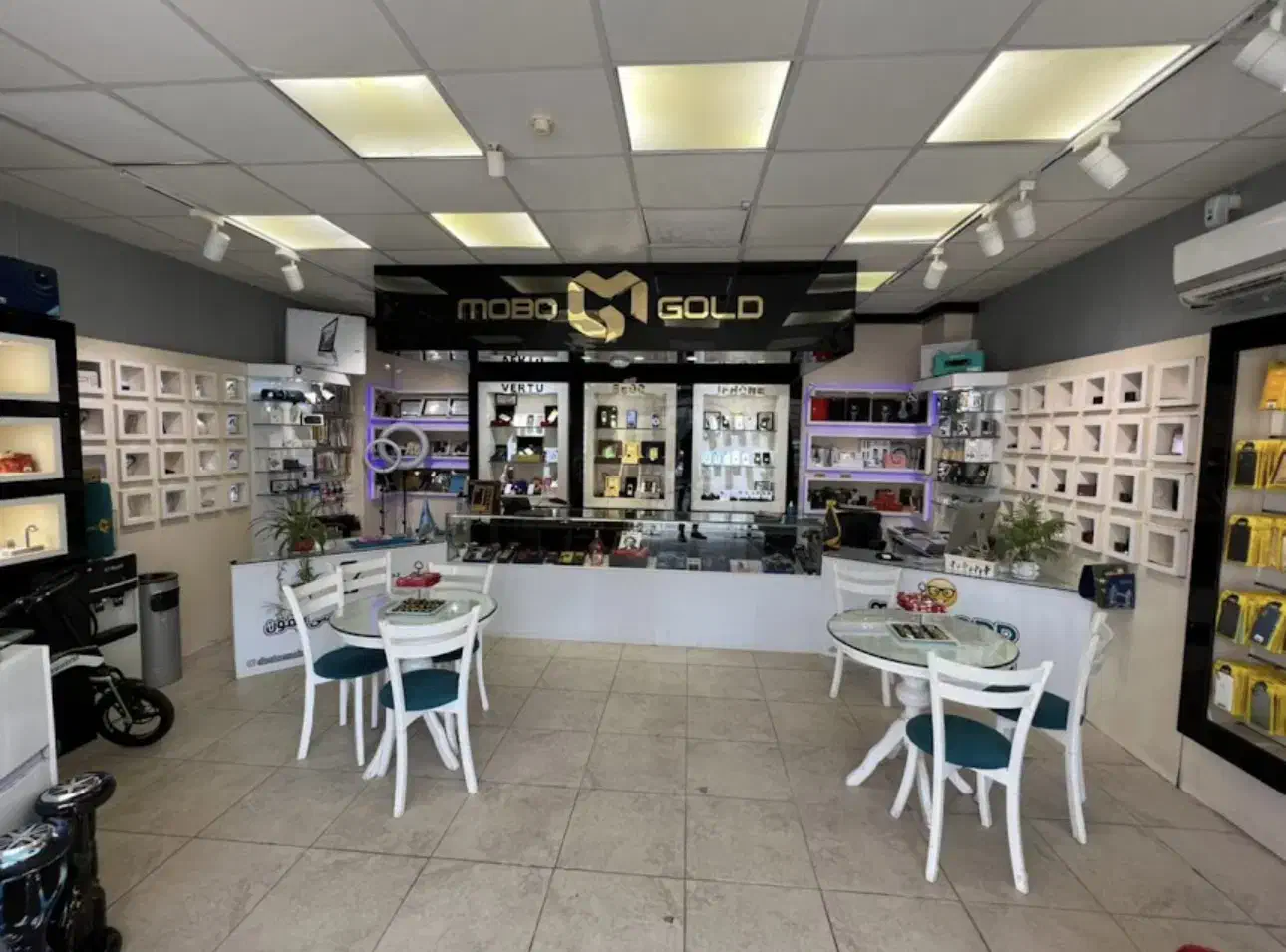 مدیر فروش و فروشنده حرفه ای و فروشنده تلفنی|استخدام بازاریابی و فروش|بندرعباس, |دیوار