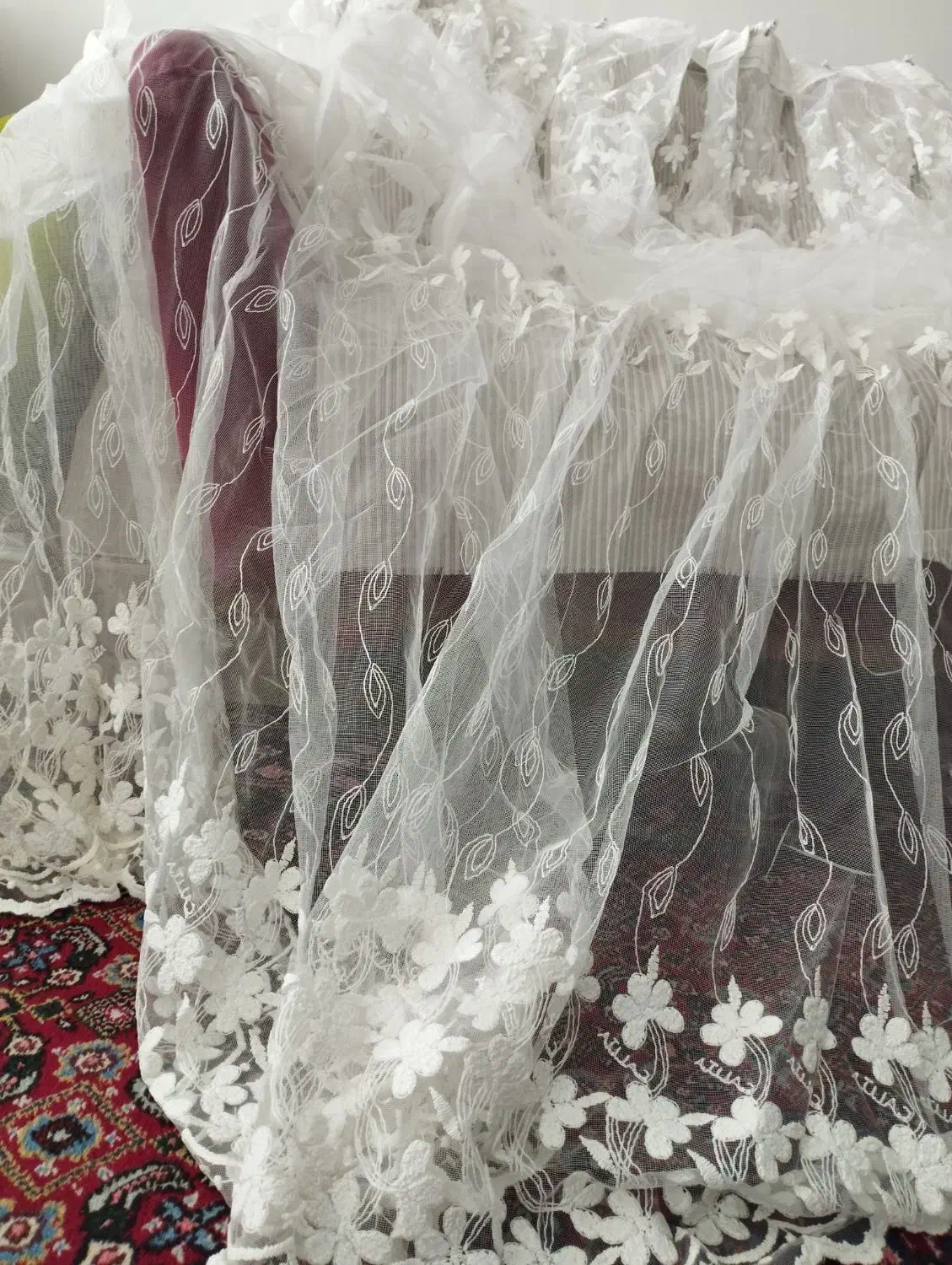 پرده توری یک و نیم متری|پرده، رانر، رومیزی|تهران, فلسطین (میدان انقلاب)|دیوار