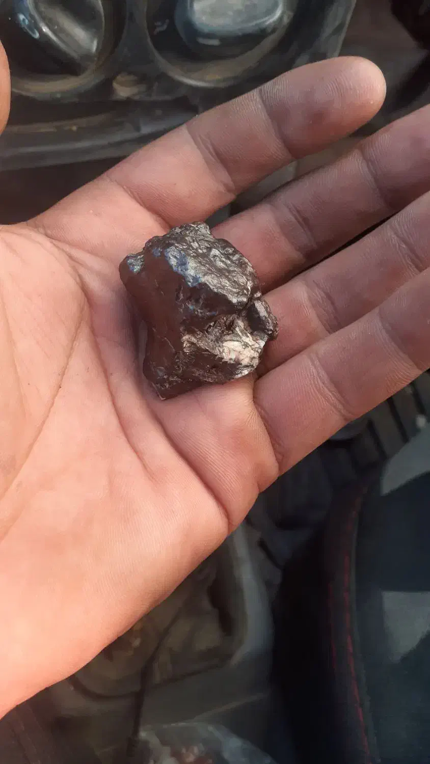 شهاب سنگ|جواهرات|مود, |دیوار