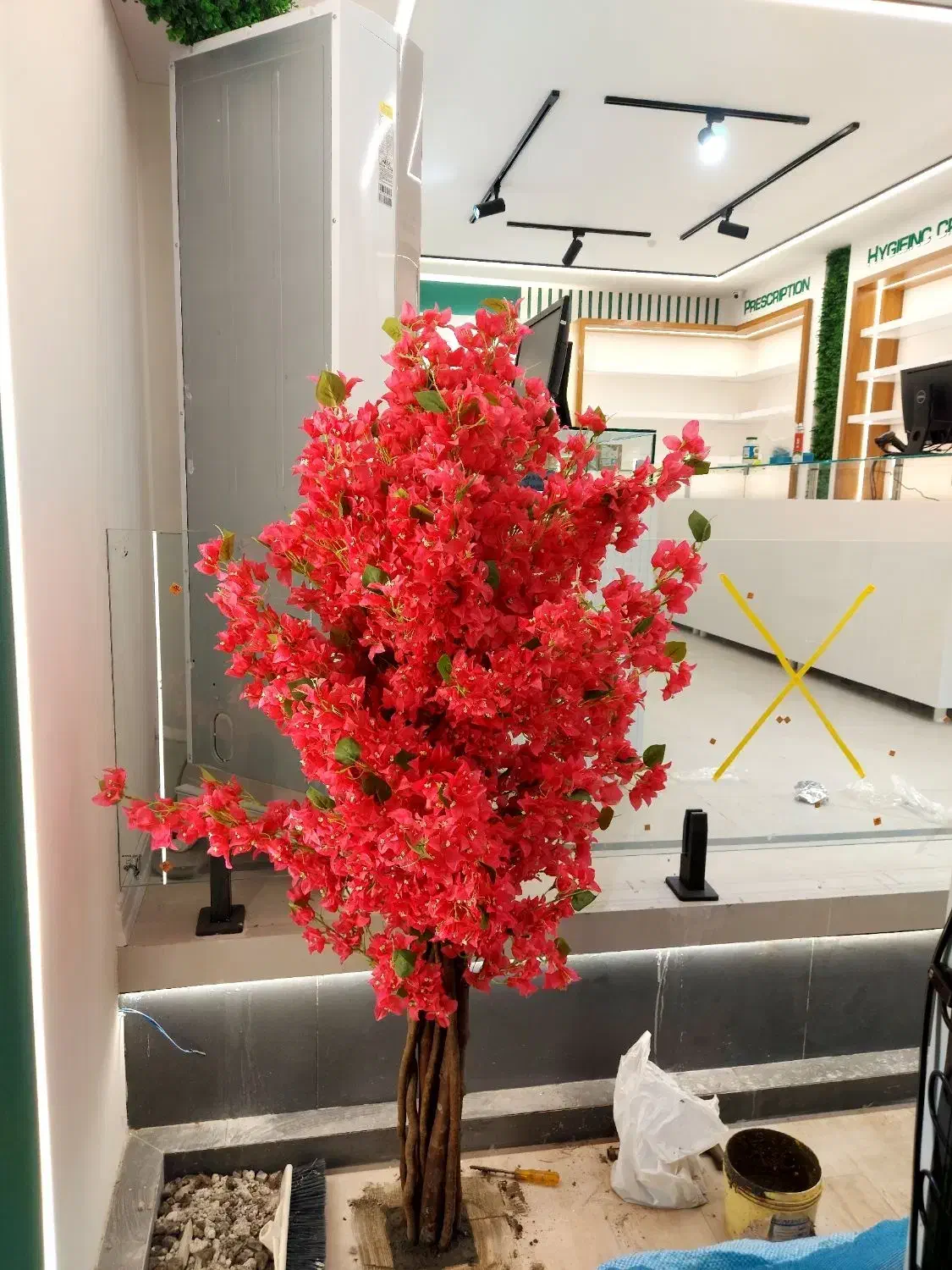 درختچه شکوفه|گل مصنوعی|دزفول, |دیوار