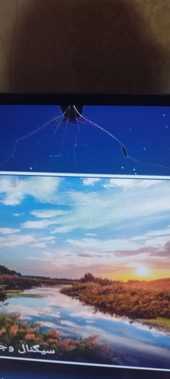 تلویزیون X.Vision 55 اینچ(تصویر سالم، ترک در صفحه)|تلویزیون و پروژکتور|رشت, معلم|دیوار