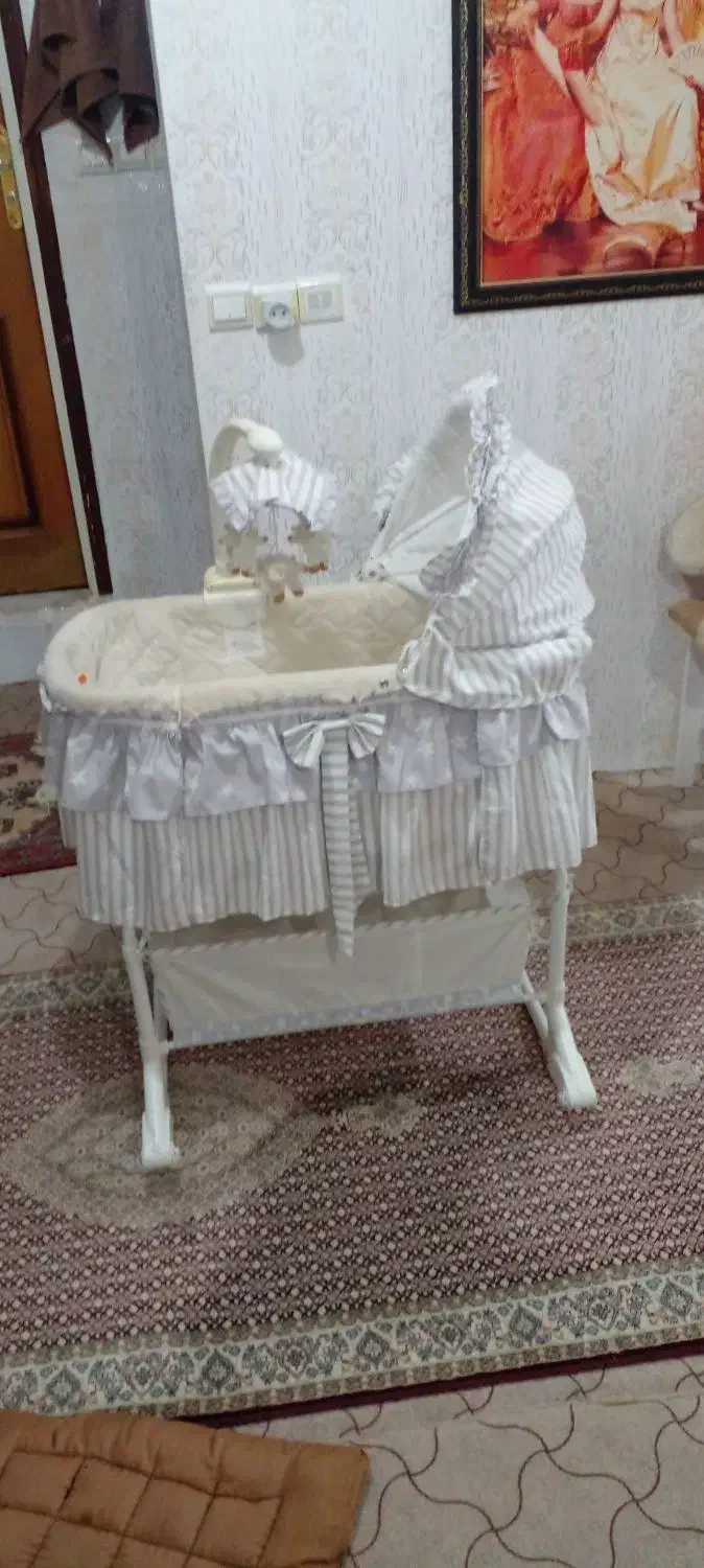 گهواره نوزاد|کالسکه و لوازم جانبی|اردبیل, |دیوار