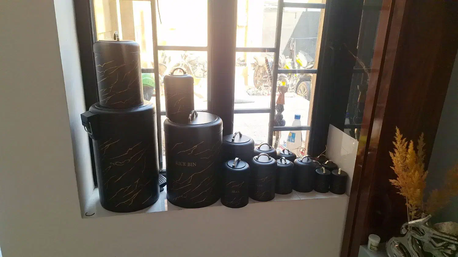 جاادویه ۱۲ پ رنگ مشکی در حد نو|ظروف نگهدارنده، پلاستیکی، یکبارمصرف|تربت جام, خیرآباد|دیوار