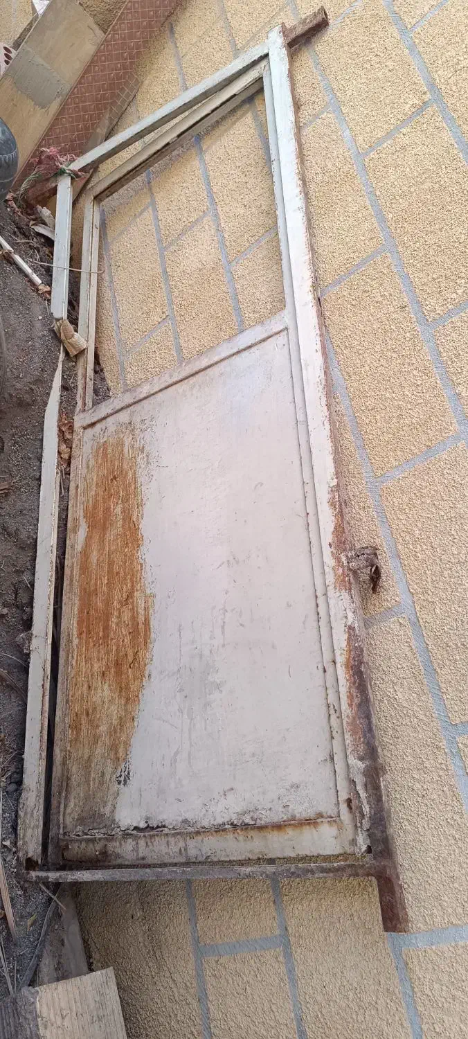 درب|مصالح و تجهیزات ساختمان|بم, |دیوار