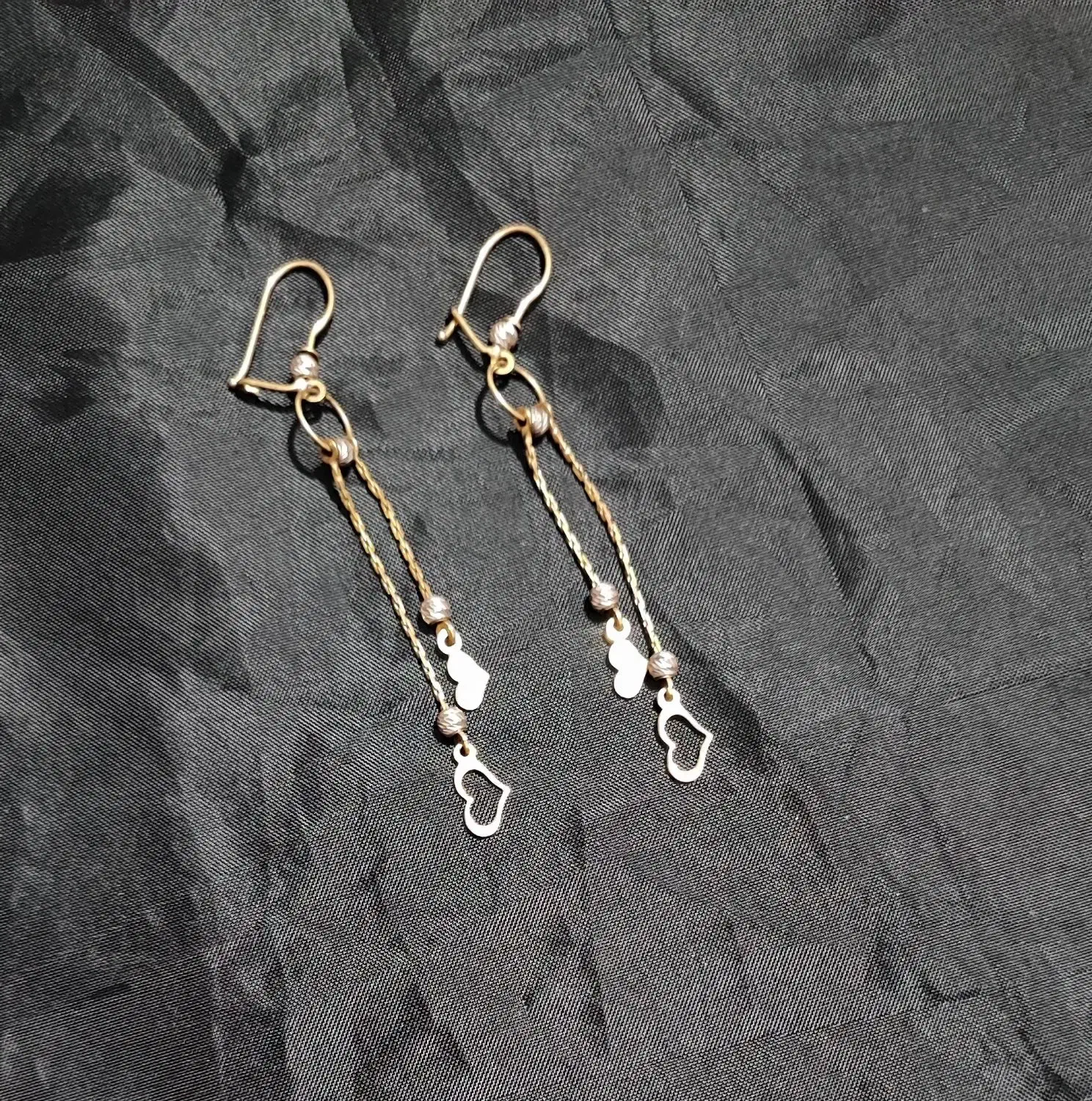 گوشواره|جواهرات|مشهد, زمرد|دیوار