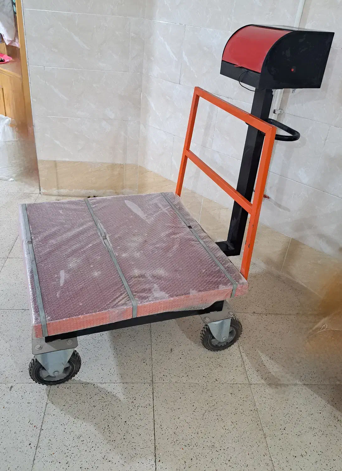 باسکول ۱ تنی زیر قیمت بازار|ابزارآلات|شاهین‌شهر, شهرک مطهری|دیوار