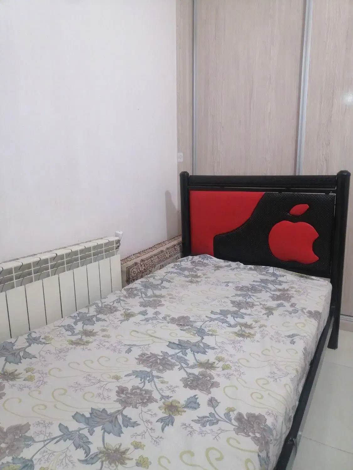 تخت خواب نوجوان|تخت و سرویس خواب|سنندج, |دیوار