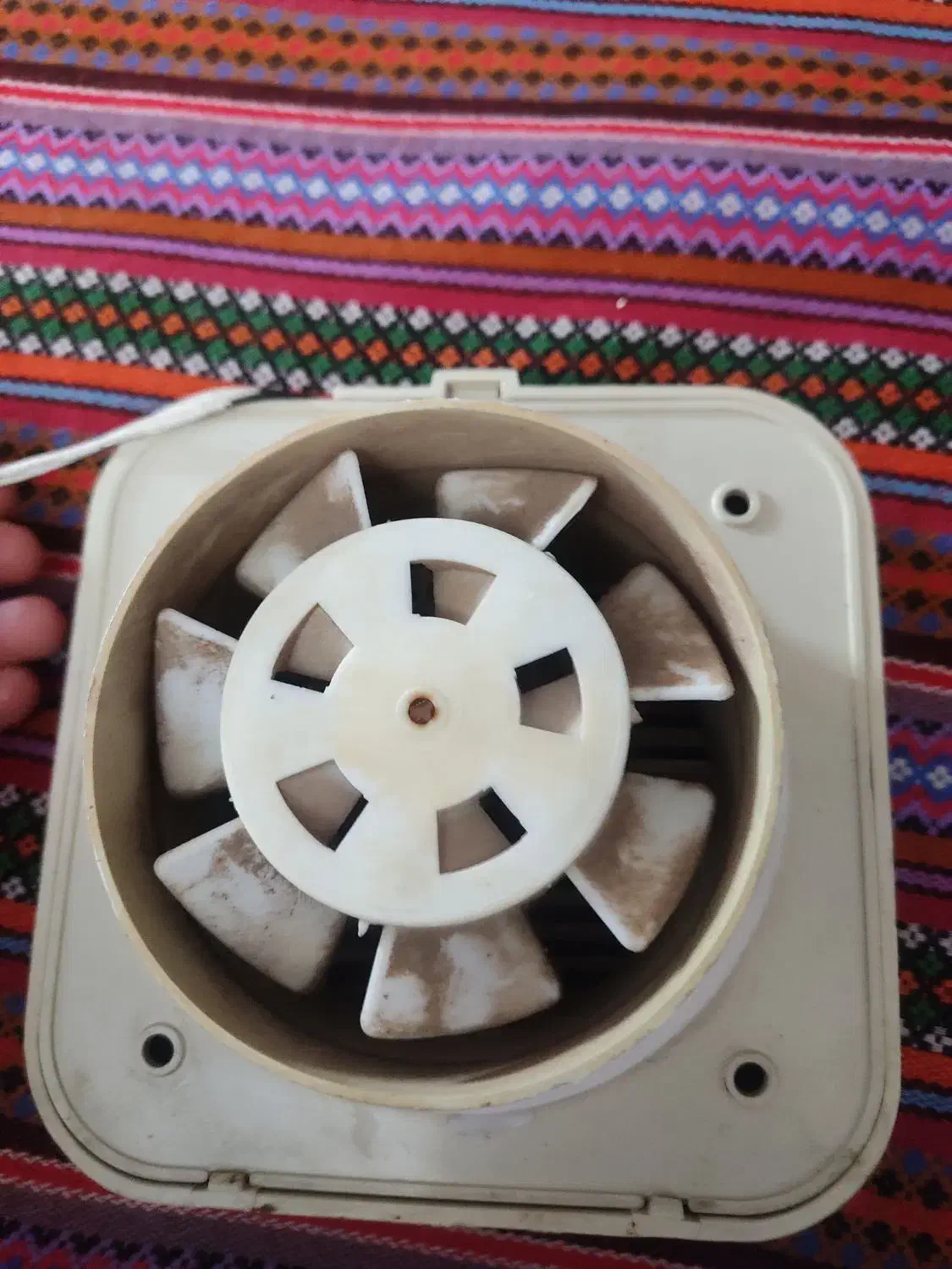 تهویه هوا ،هواکش، فن|پنکه و تصفیه‌کنندهٔ هوا|تبریز, |دیوار