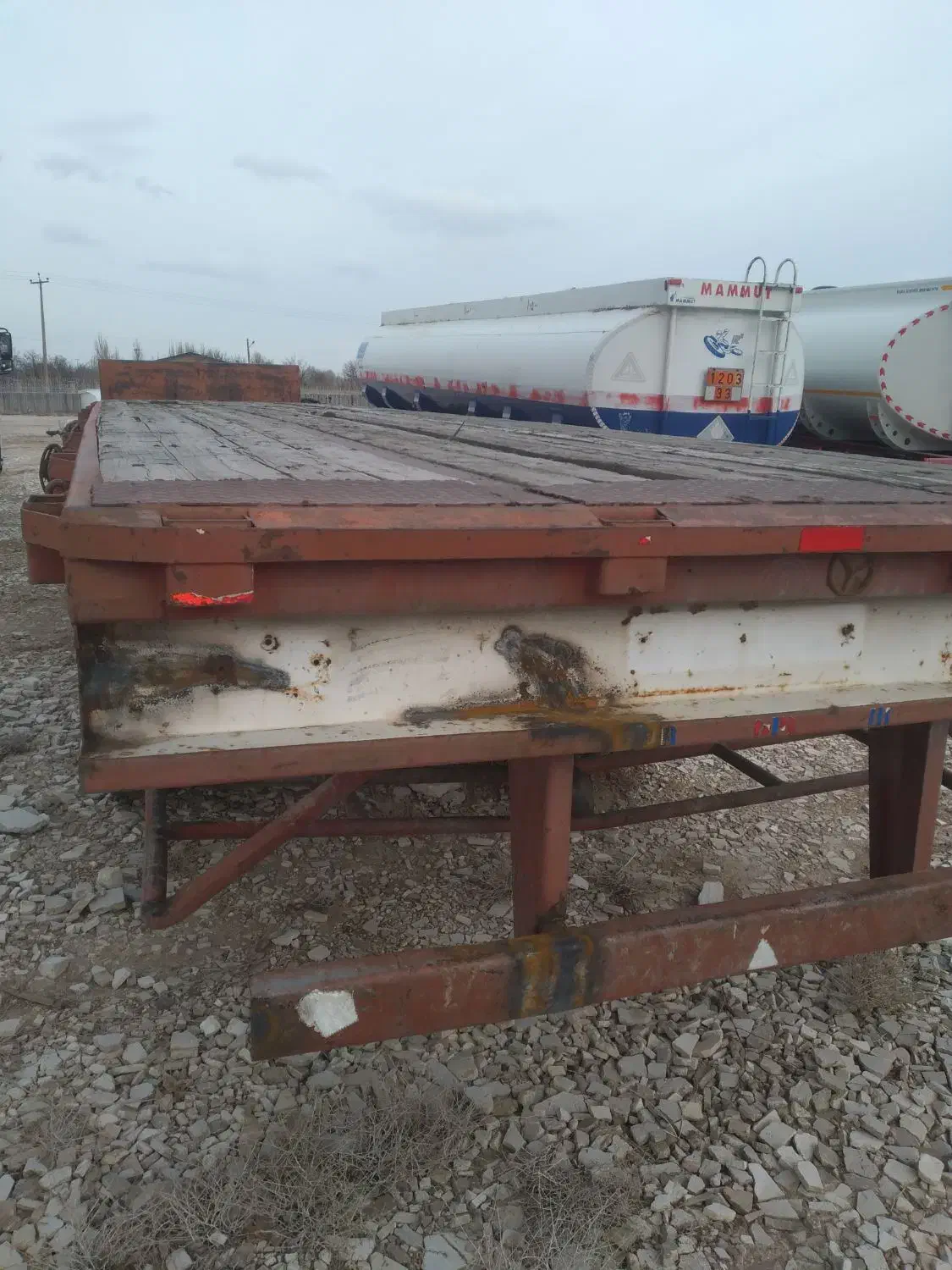 کفی|خودرو سنگین|اراک, |دیوار