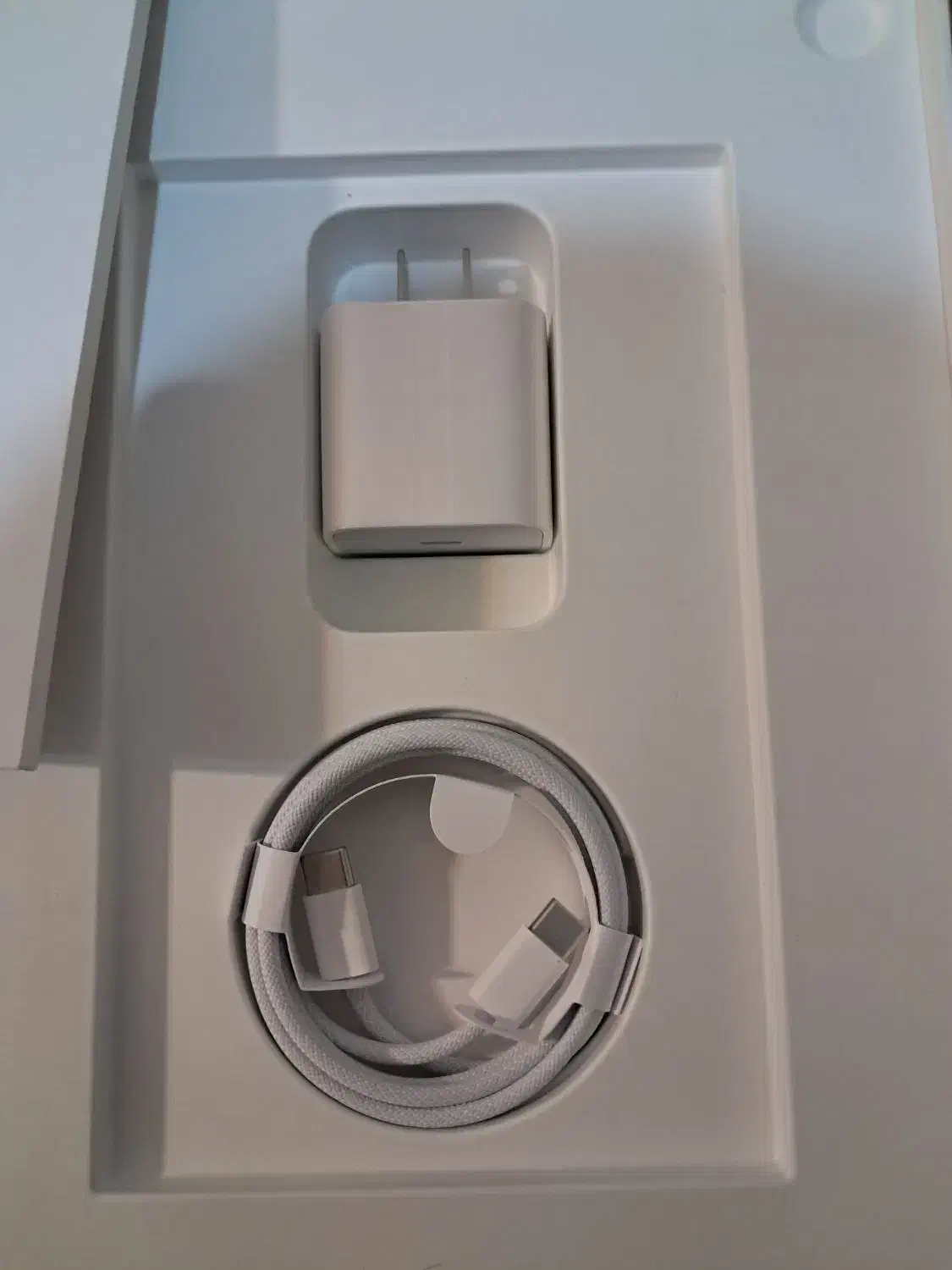 آیپد ایر ۲۰۲۵ یازده اینچ|تبلت|چالوس, |دیوار