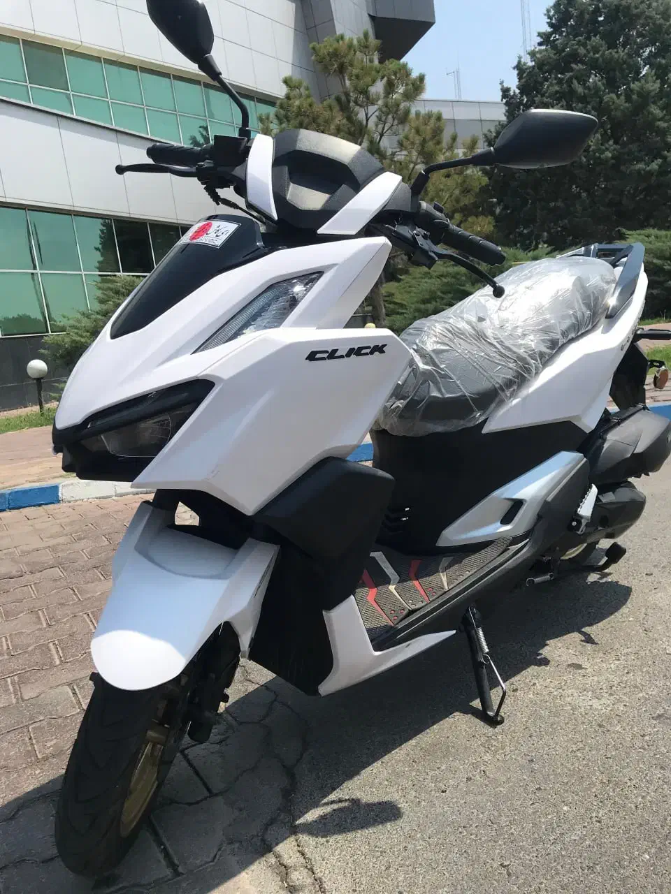 کلیک واریو ۱۷۰|موتورسیکلت|تبریز, |دیوار