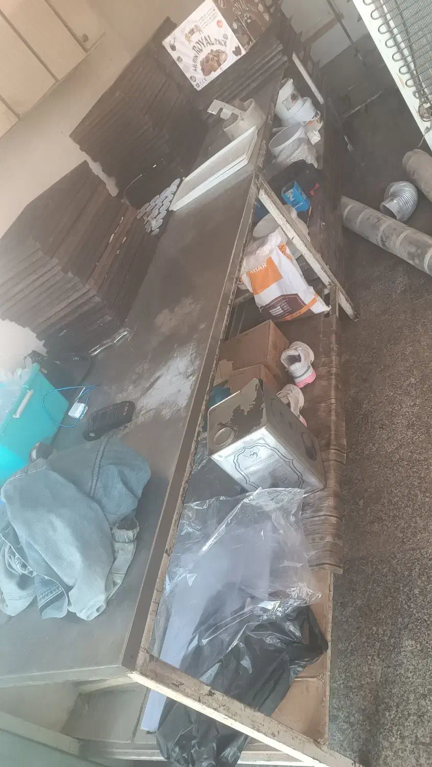 سه‌عددمیزکارقنادی‌|فروشگاه و مغازه|قم, الوندیه و گذر صادق|دیوار