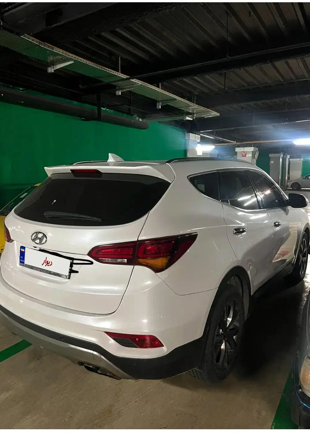 سانتافه ۶۴ آپشن فول|خودرو سواری و وانت|مشهد, کوه سنگی|دیوار