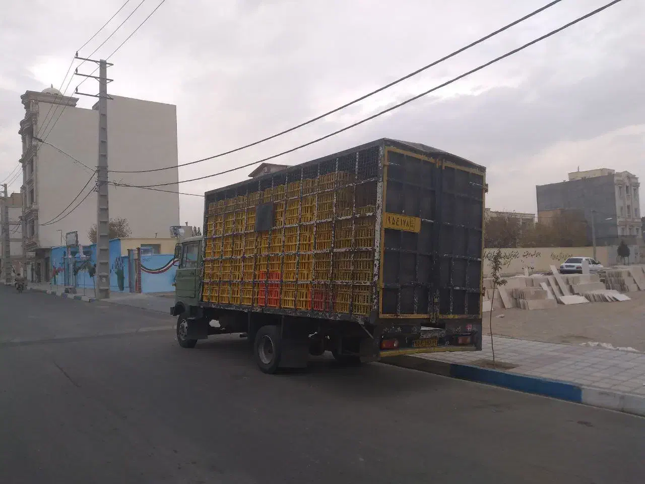 خاور بنز۶۰۸|خودرو سنگین|تاکستان, |دیوار