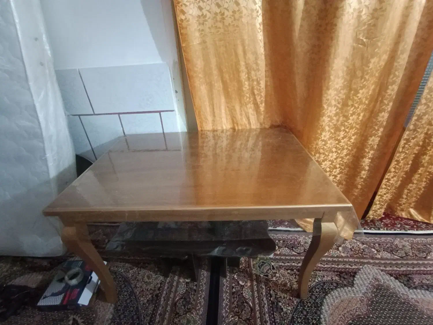 نهار خوری چهارنفره سفارشی ساخته شده|میز و صندلی غذاخوری|زنجان, |دیوار