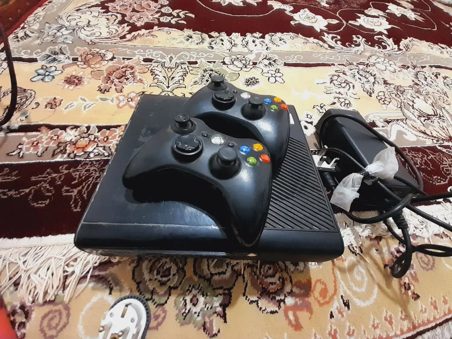 ایکس باکس ۳۶۰  تمام متعلقات سالم  به جز ایکس باکس|کنسول، بازی ویدئویی و آنلاین|تایباد, |دیوار