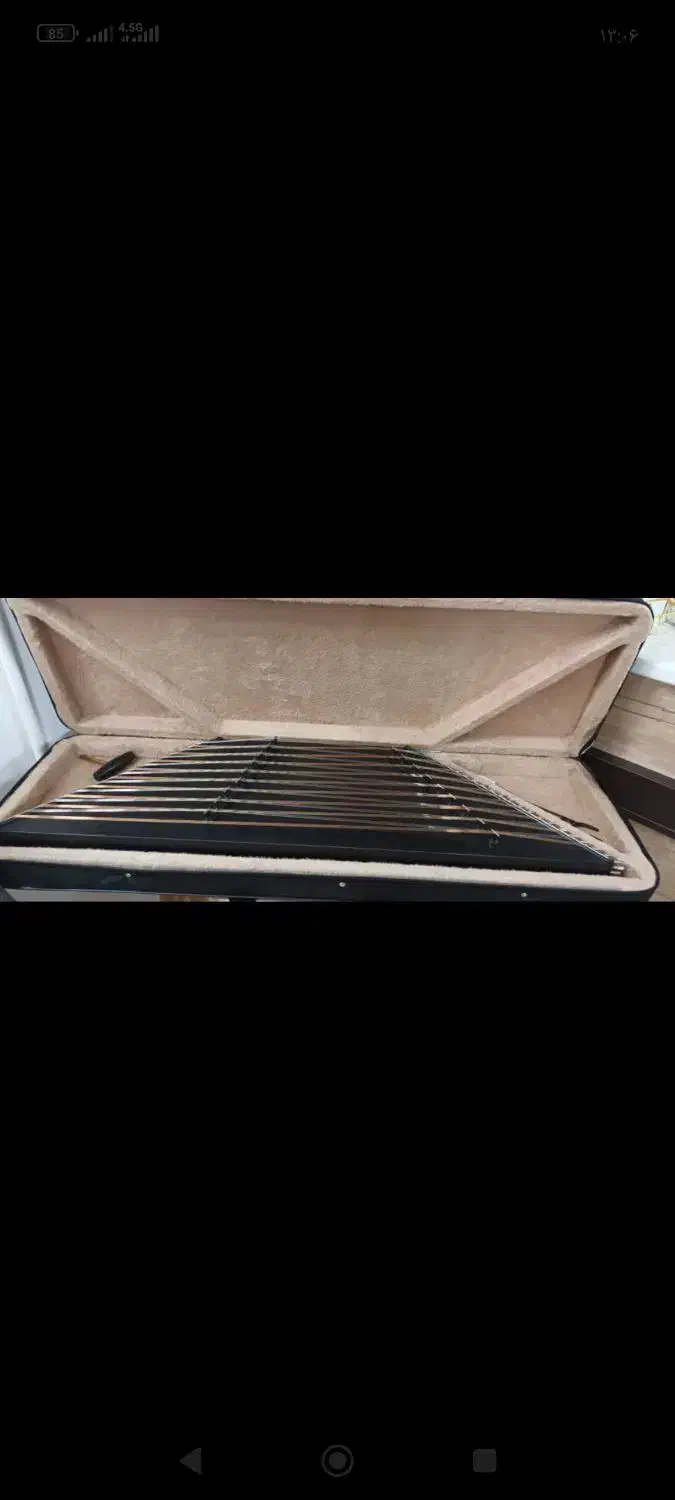 سنتور استاد صادقی|سازهای سنتی|اصفهان, ردان|دیوار