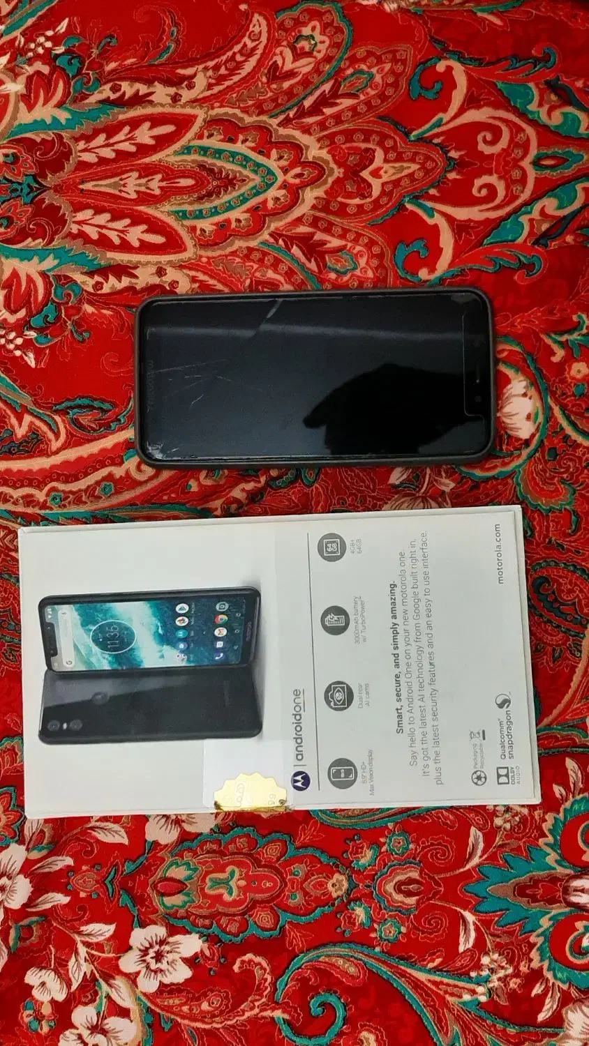 تبلت سامسونگ و گوشی motorola one|تبلت|تهران, ونک|دیوار