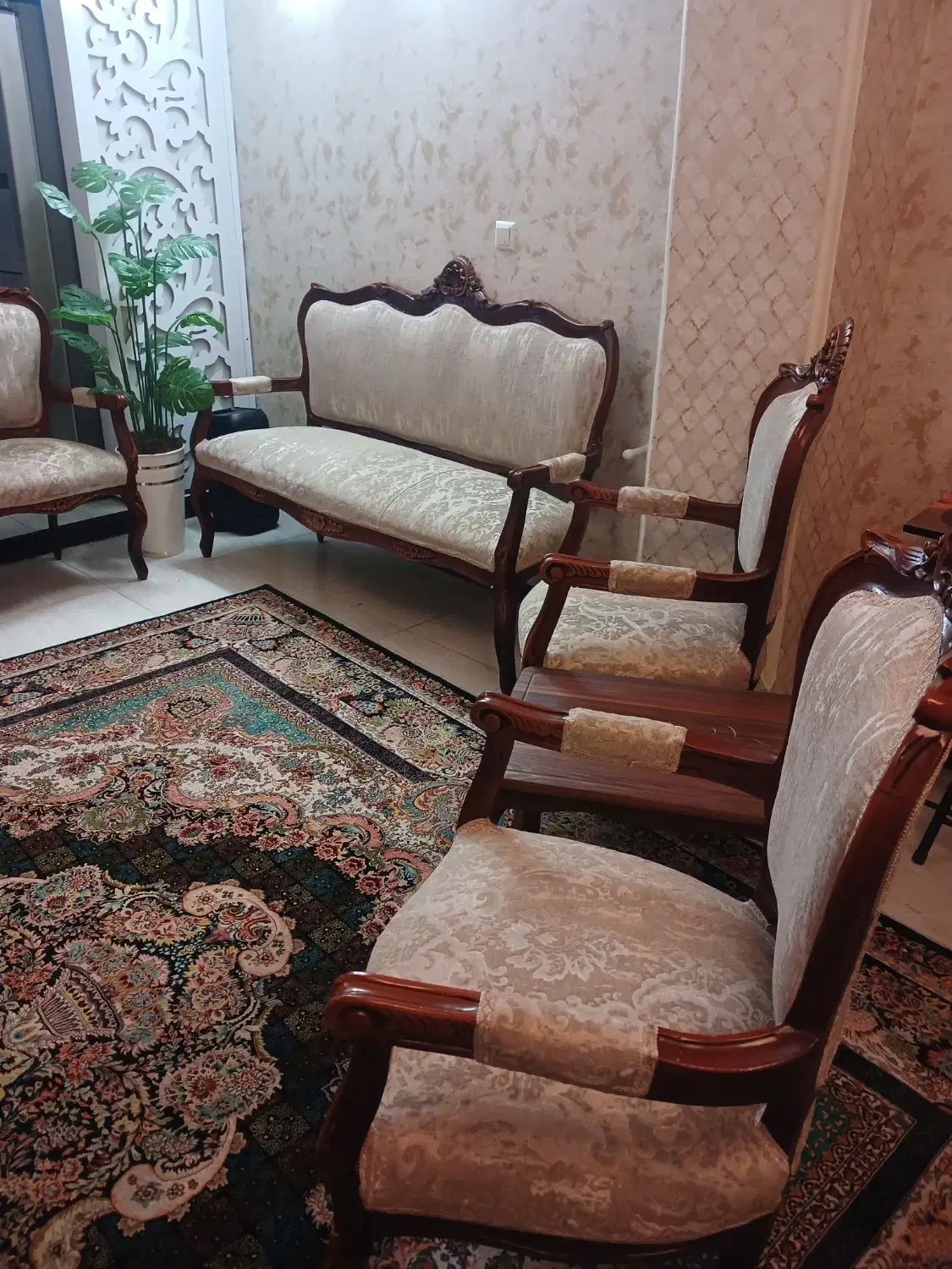 مبل استیل درحد ۷ یا ۹ نفره|مبلمان خانگی و میز عسلی|قرچک, مهدیه|دیوار