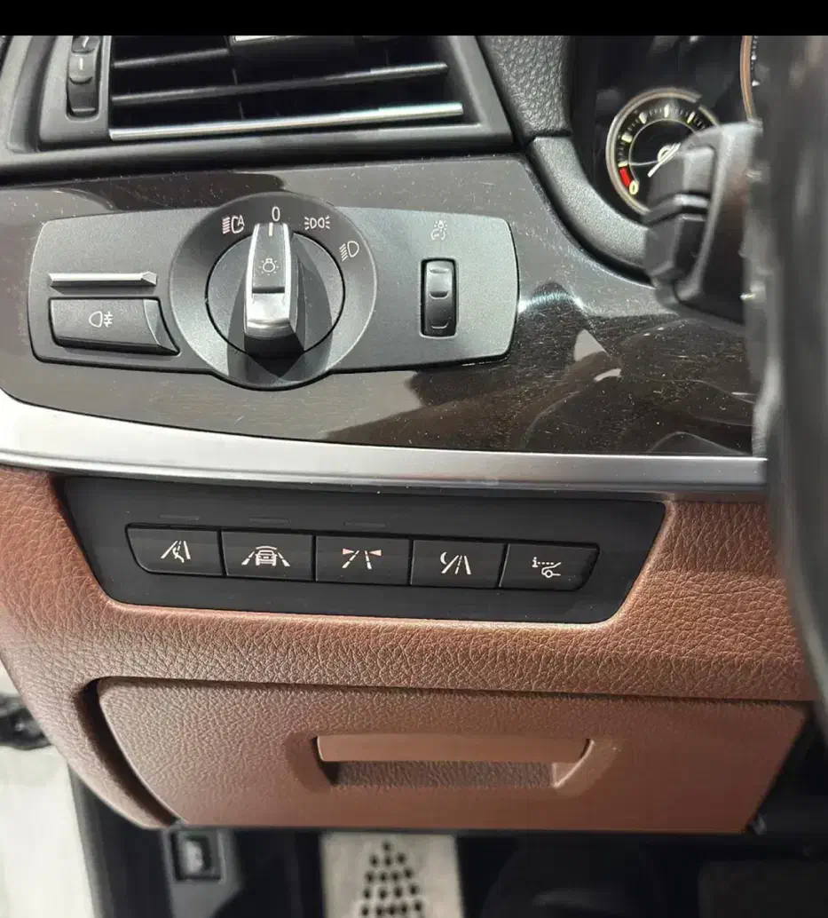 خودرو سواری بی ام و 528 مدل 2016|خودرو سواری و وانت|اردبیل, |دیوار