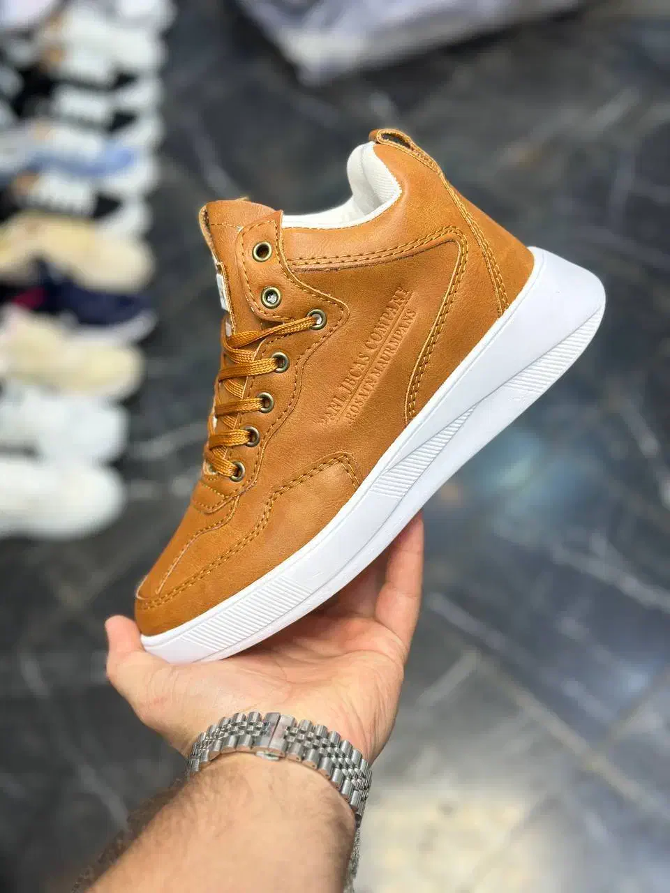 کفش نیم ساق نوبل در حد خارجی|کیف، کفش، کمربند|اردبیل, |دیوار