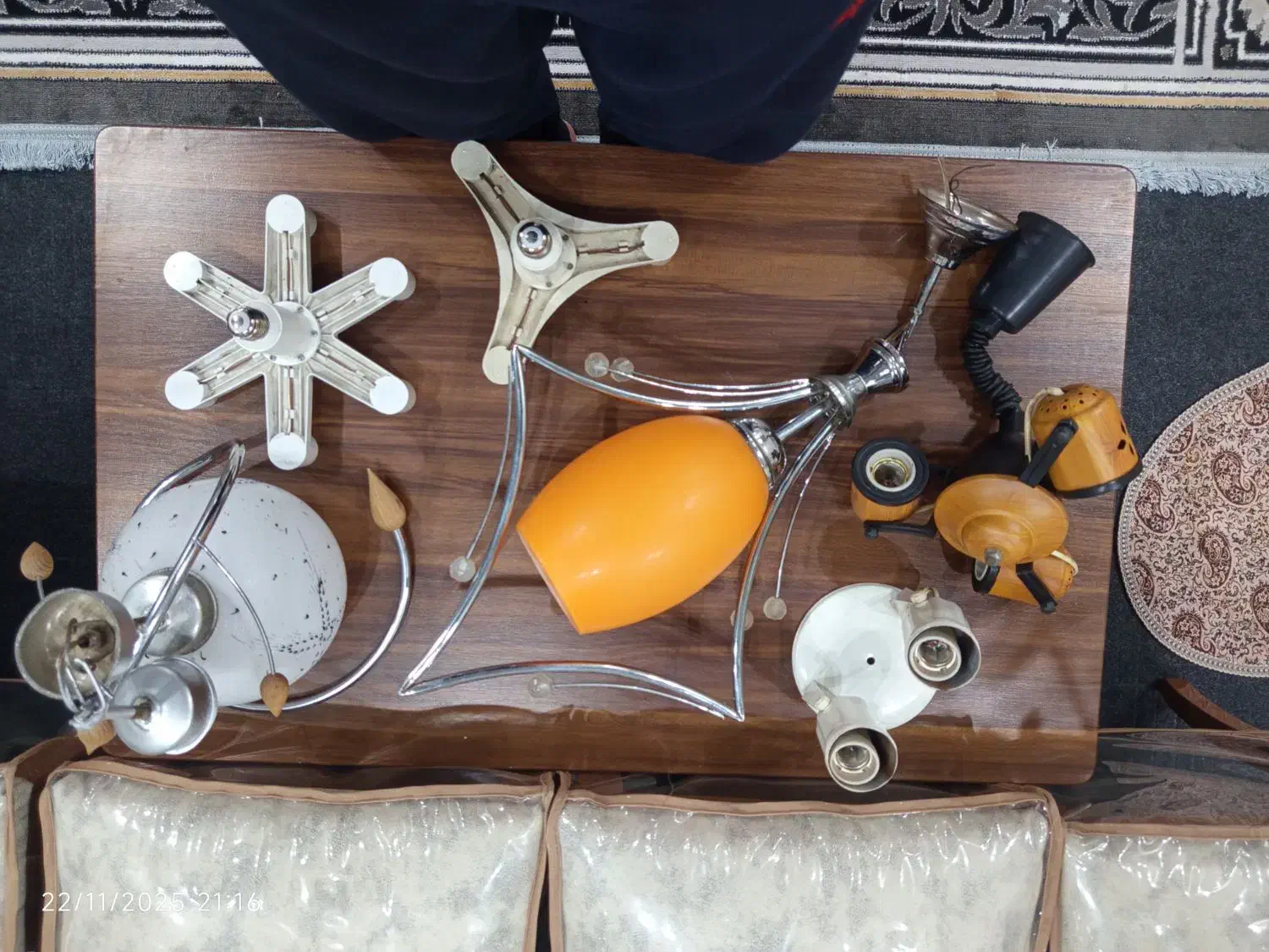 لوازم برقی|لوستر و چراغ آویز|الیگودرز, |دیوار