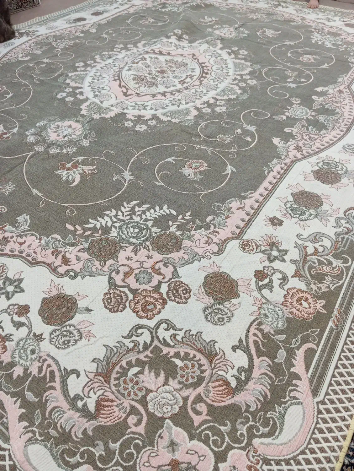 روفرشی مخمل ۱۲متری|روفرشی|سقز, |دیوار