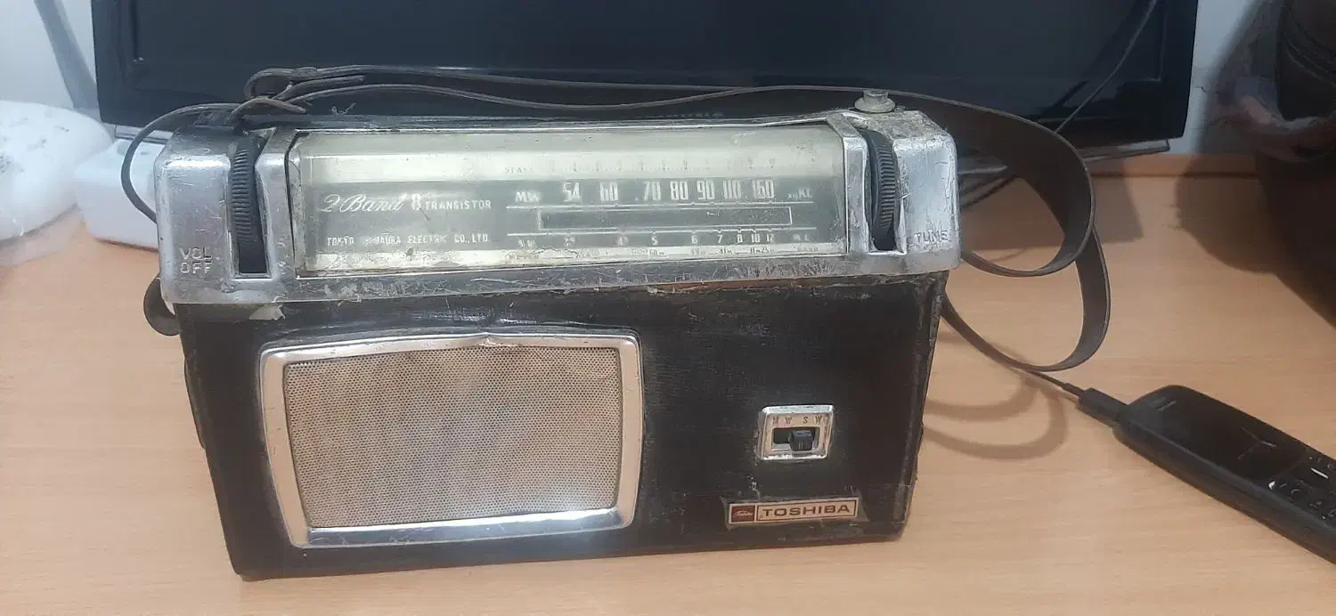 رادیوی توشیبا|کلکسیون اشیاء عتیقه|تهران, ستارخان|دیوار